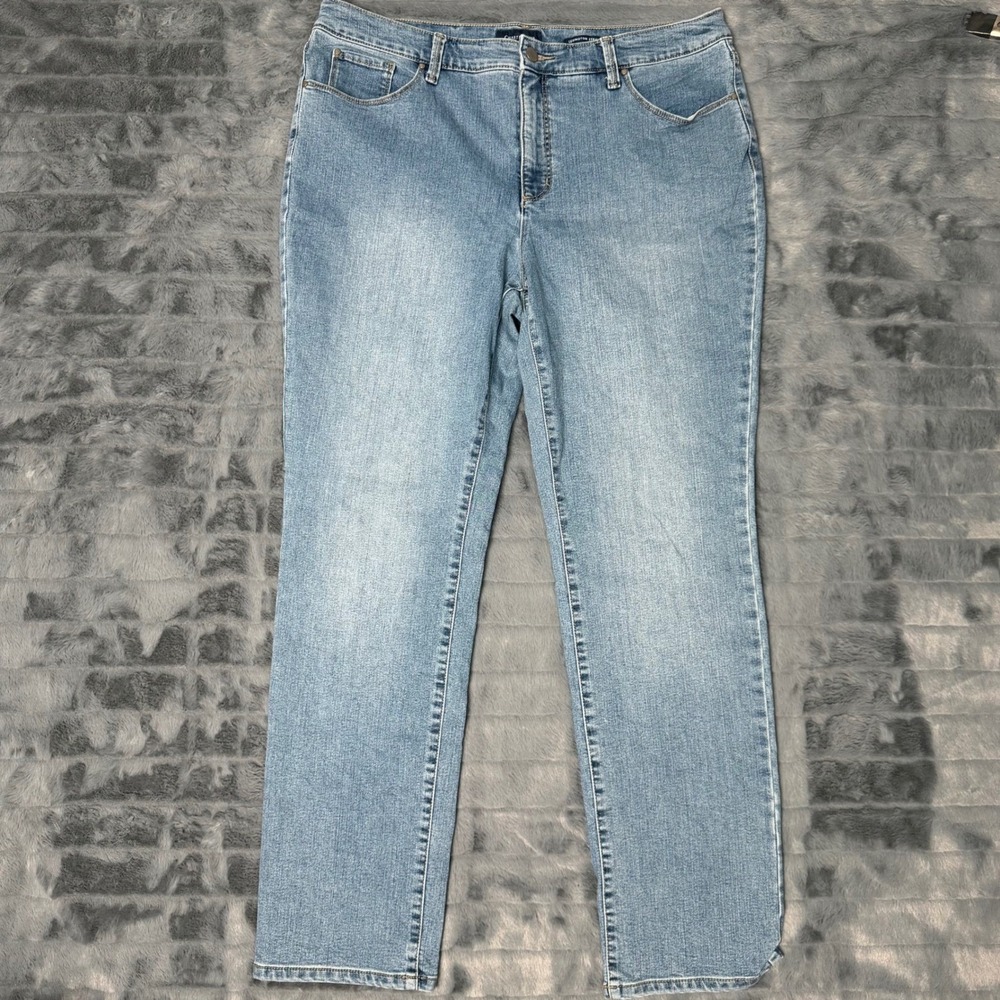 Charter Club Lexington Straight Leg Jeans Light Wash Blue Denim Size 16
